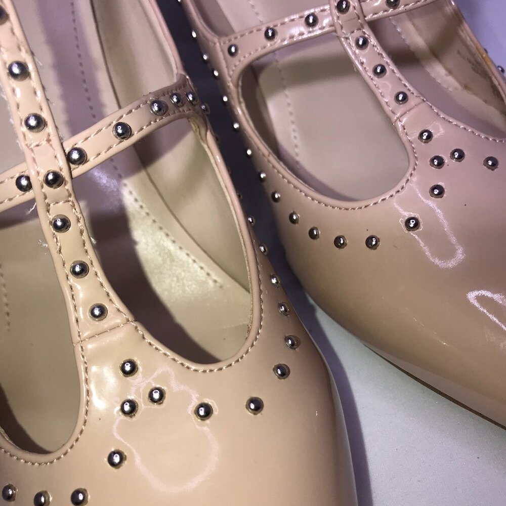 Marc Fisher Strappy Nude Studded Accent Heels SIZE 8 - Picture 6 of 6